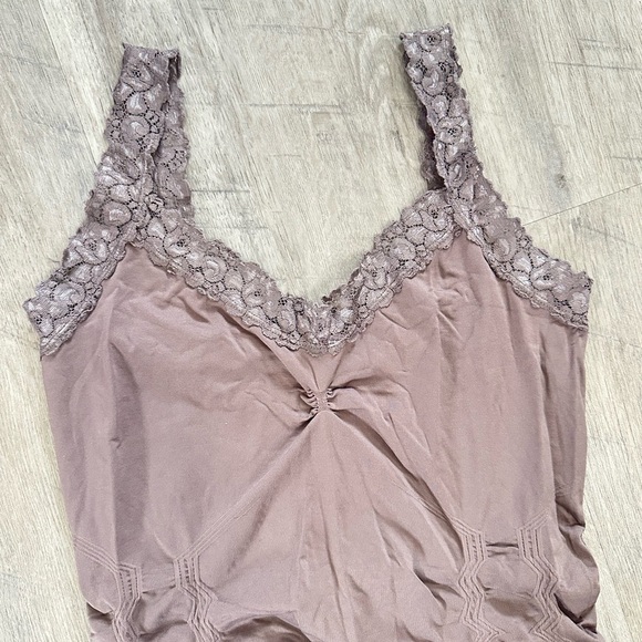 Kismet Ruched Cami - Picture 2 of 4